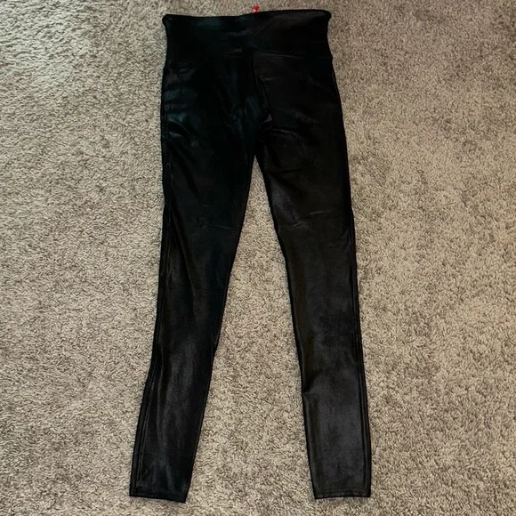 SPANX Metallic faux leather leggings - Picture 4 of 4